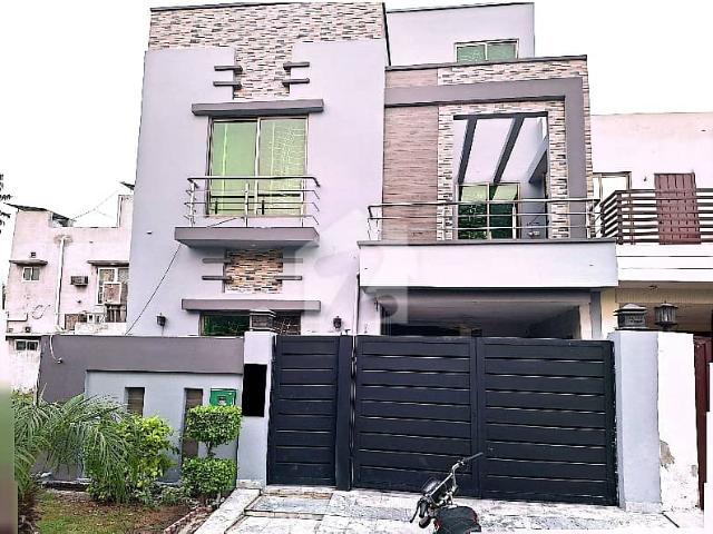 House for sale in لاہور, لاہور ڈویژن
