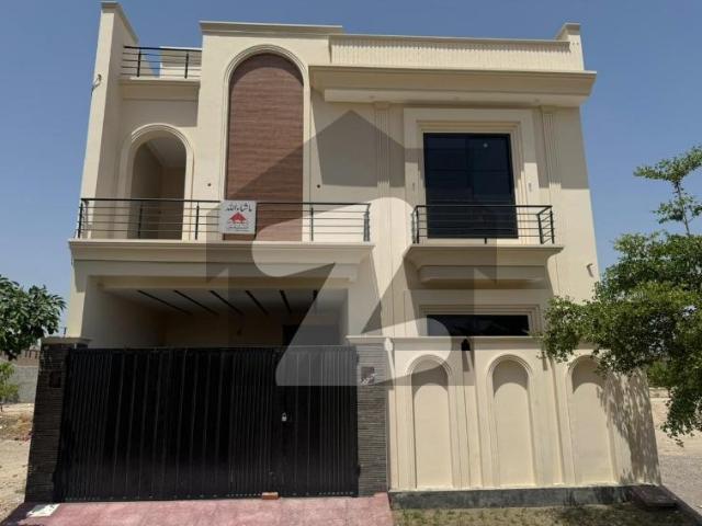 House for sale in Rahim Yar Khan, Islamabad Capital Territory