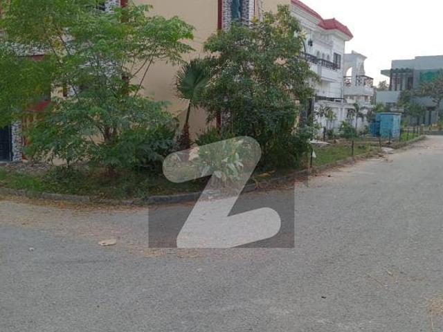 House for sale in Sialkot, Islamabad Capital Territory