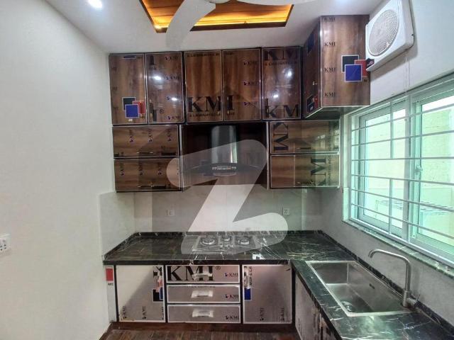 House for sale in Faisalabad, Islamabad Capital Territory