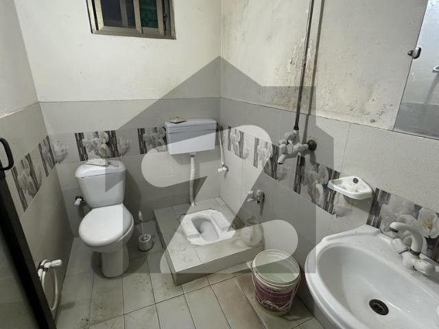 House for sale in Faisalabad, Islamabad Capital Territory