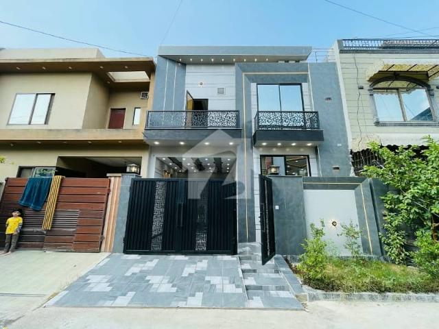 House for sale in لاہور, لاہور ڈویژن