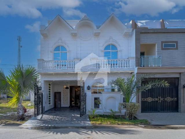 House for sale in لاہور, لاہور ڈویژن
