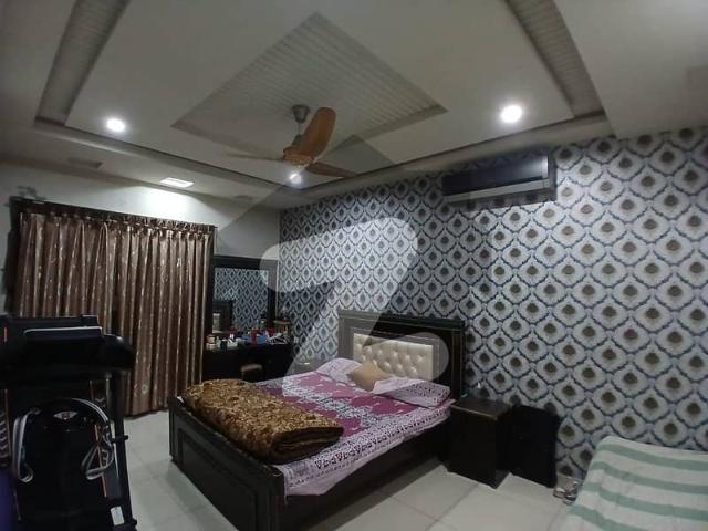 House for sale in Faisalabad, Islamabad Capital Territory