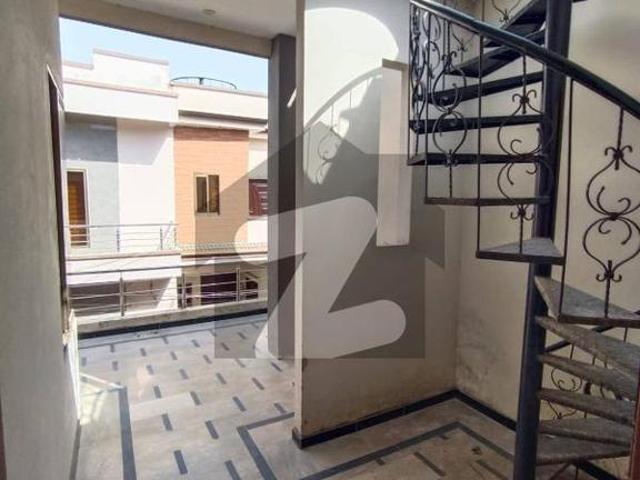 House for sale in سیالکوٹ, گوجرانوالہ ڈویژن
