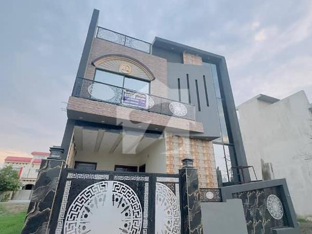 House for sale in Faisalabad, Islamabad Capital Territory