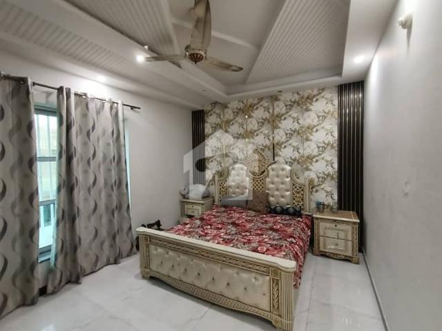 House for sale in Faisalabad, Islamabad Capital Territory