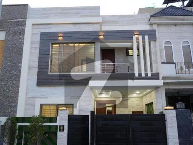 House for sale in Sialkot, Islamabad Capital Territory