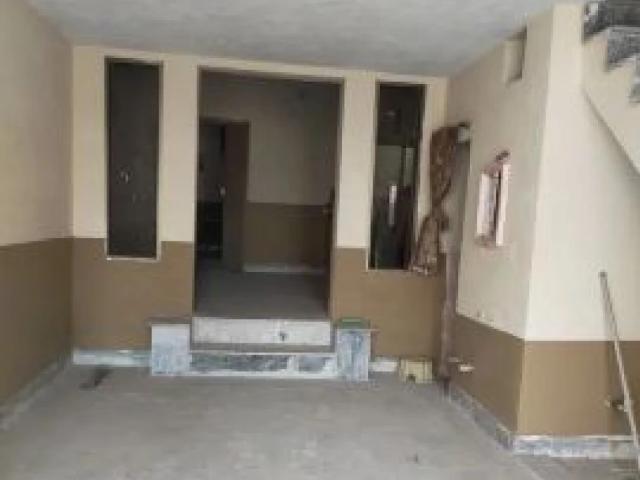 House for sale in Faisalabad, Islamabad Capital Territory