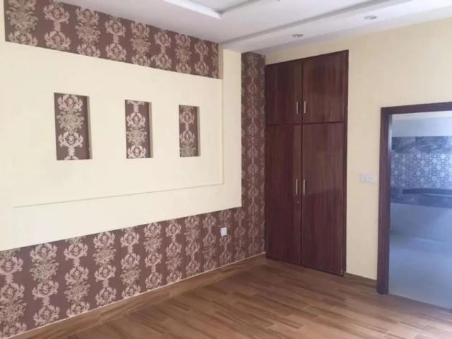 House for sale in Faisalabad, Islamabad Capital Territory