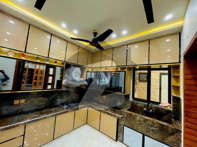 House for sale in Faisalabad, Islamabad Capital Territory