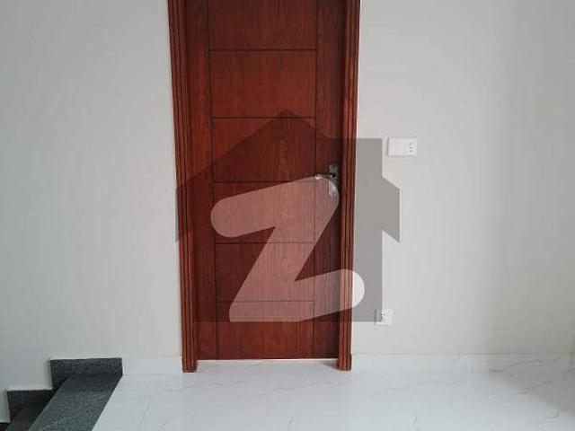 Building for sale in Rawalpindi, Islamabad Capital Territory