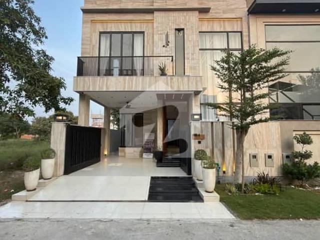 House for sale in لاہور, لاہور ڈویژن