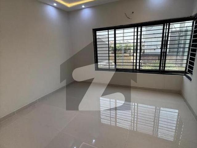 House for sale in Gujrat, Islamabad Capital Territory