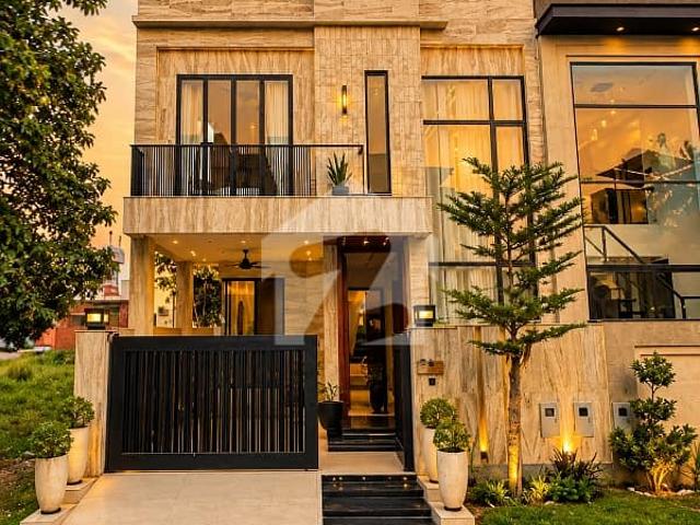 House for sale in لاہور, لاہور ڈویژن