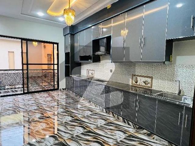 House for rent in Peshawar, North West Frontier Province