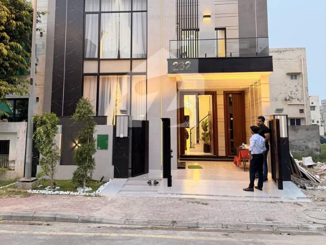 House for sale in لاہور, لاہور ڈویژن