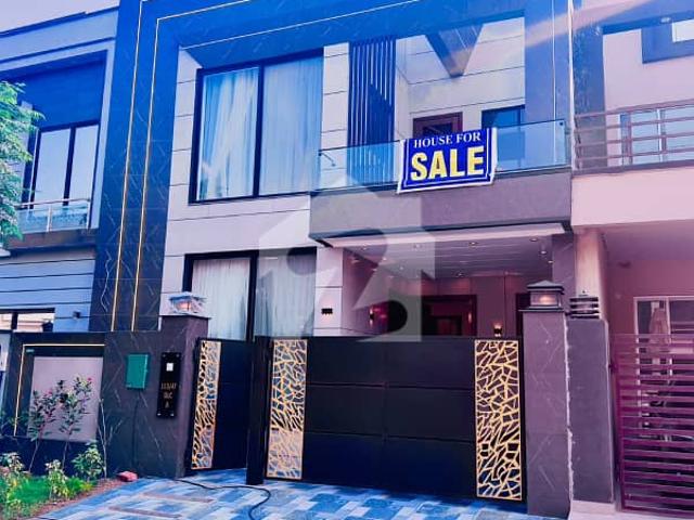 House for sale in لاہور, لاہور ڈویژن