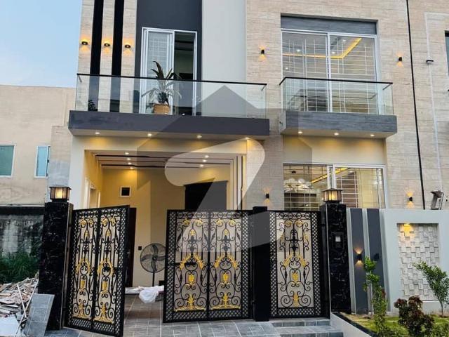 House for sale in Sialkot, Islamabad Capital Territory