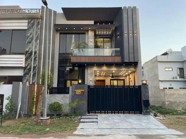 House for sale in Multan, Islamabad Capital Territory