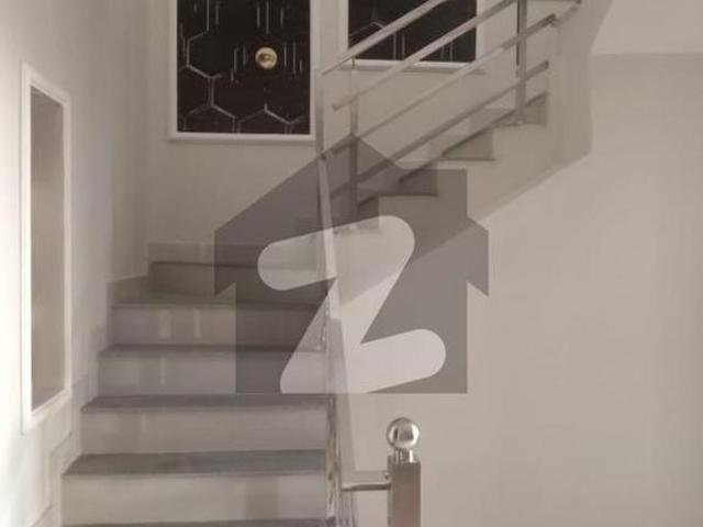 House for sale in Gujrat, Islamabad Capital Territory