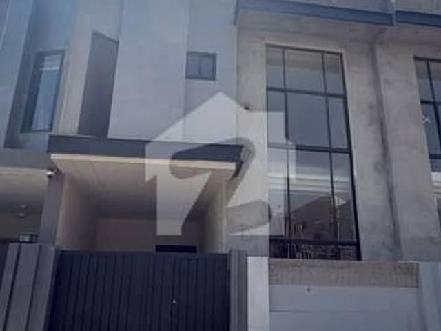 House for sale in Gujrat, Islamabad Capital Territory