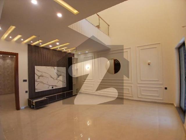 House for sale in Faisalabad, Islamabad Capital Territory