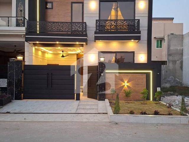 House for sale in Sialkot, Islamabad Capital Territory