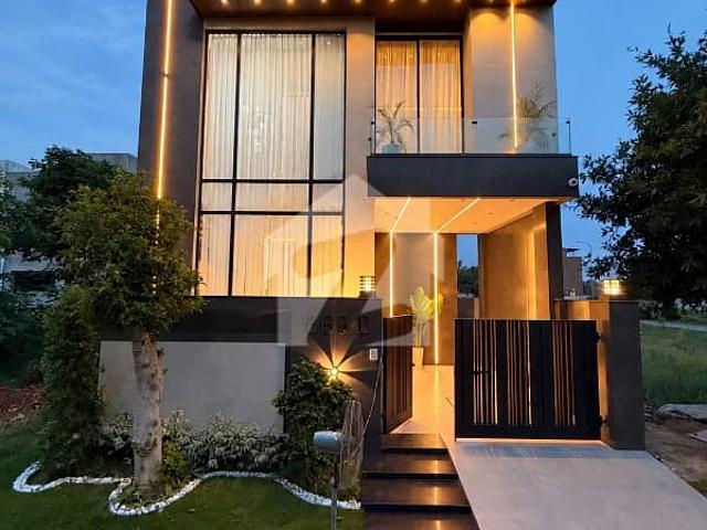 House for sale in لاہور, لاہور ڈویژن