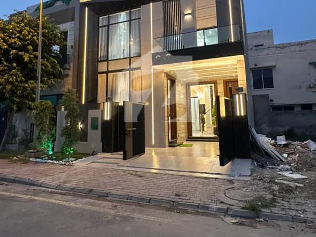 House for sale in لاہور, لاہور ڈویژن