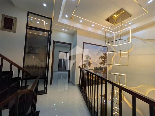 House for sale in لاہور, لاہور ڈویژن