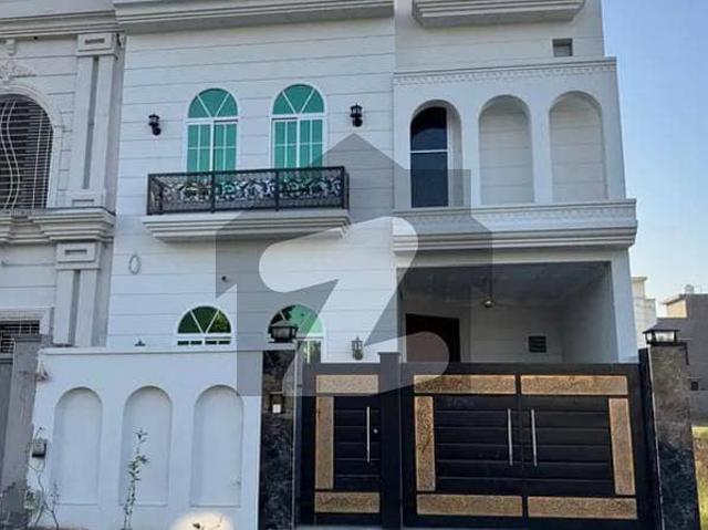 House for sale in Sialkot, Islamabad Capital Territory