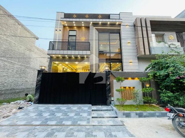 House for sale in لاہور, لاہور ڈویژن