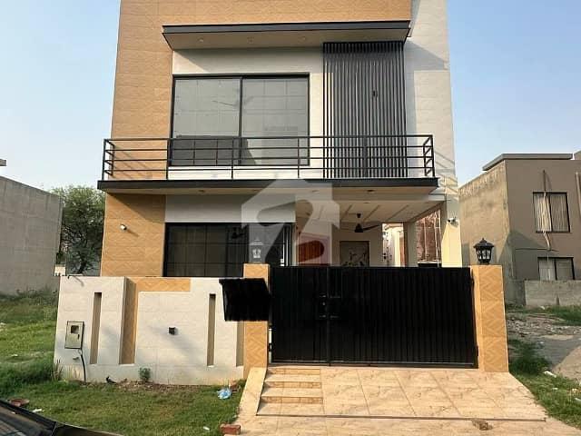 House for sale in لاہور, لاہور ڈویژن