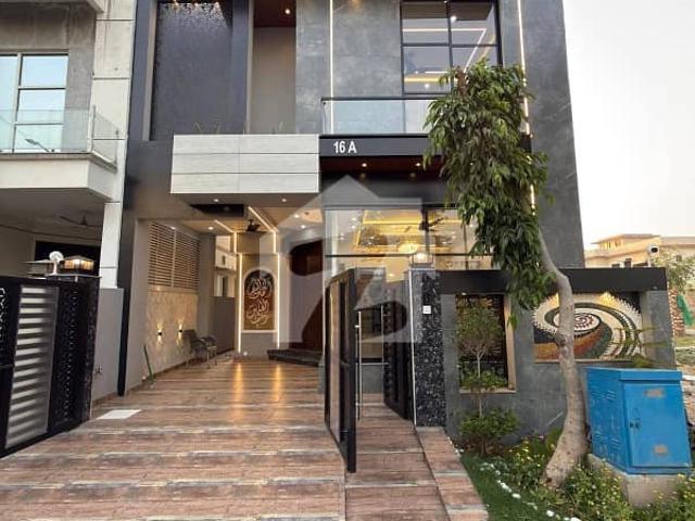House for sale in لاہور, لاہور ڈویژن