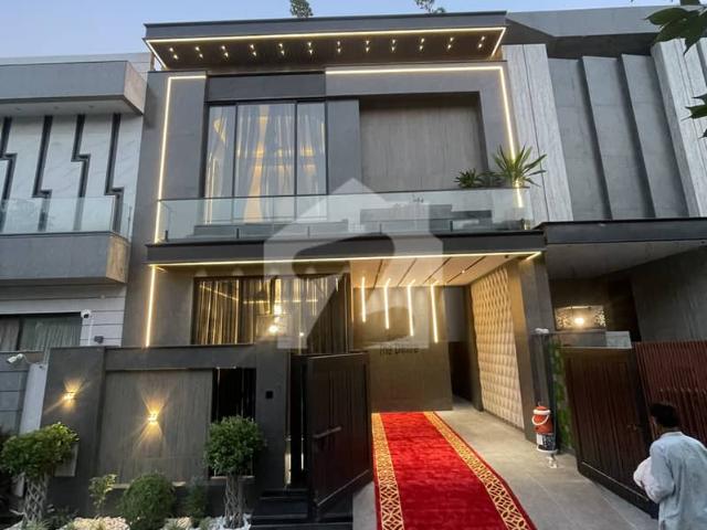 House for sale in لاہور, لاہور ڈویژن