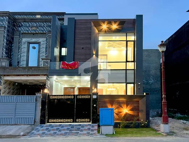 House for sale in لاہور, لاہور ڈویژن