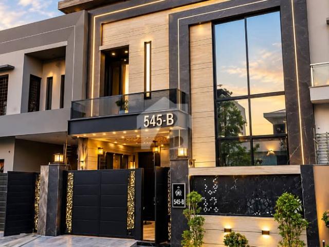 House for sale in لاہور, لاہور ڈویژن