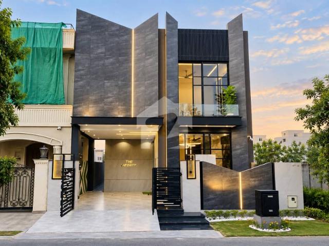 House for sale in لاہور, لاہور ڈویژن