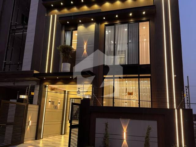 House for sale in لاہور, لاہور ڈویژن