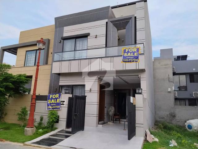 House for sale in لاہور, لاہور ڈویژن