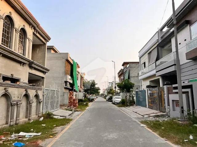 Property for sale in لاہور, لاہور ڈویژن
