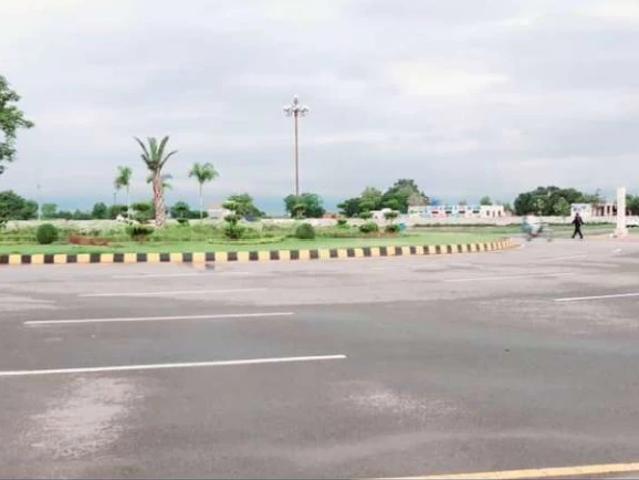 Land for sale in Park View Villas, خان پور