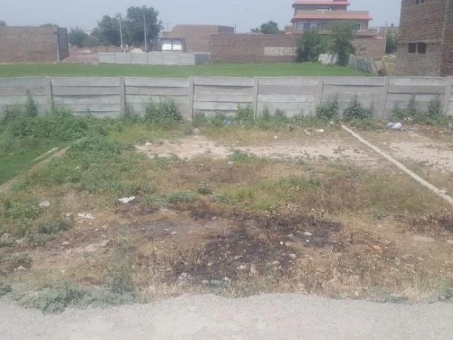 Land for sale in Peshawar, North West Frontier Province