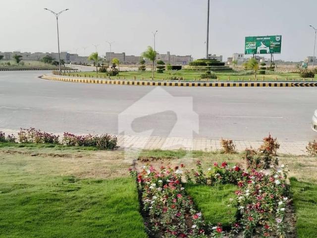 Property for sale in Peshawar, North West Frontier Province