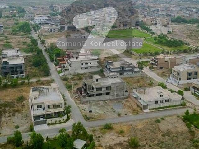 Property for sale in Peshawar, North West Frontier Province