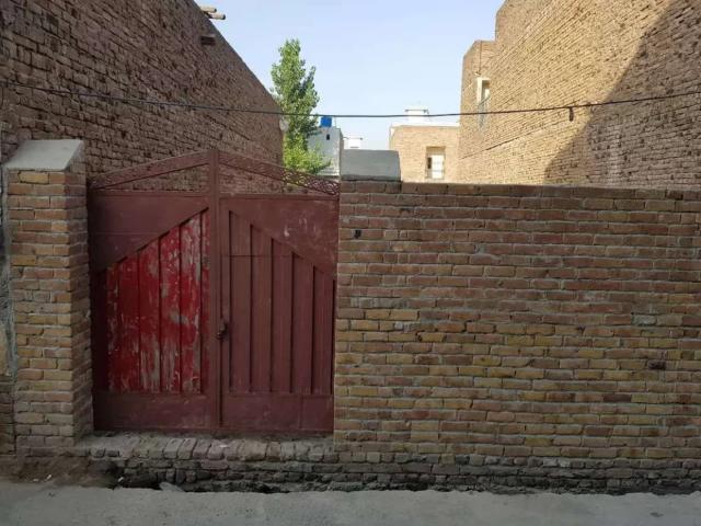 Land for sale in Peshawar, North West Frontier Province