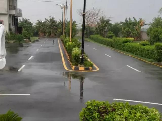 Land for sale in Faisalabad, Islamabad Capital Territory