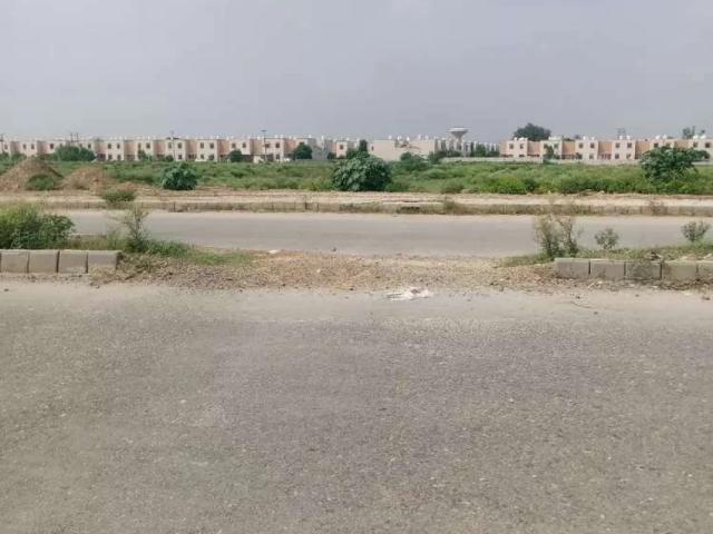 Land for sale in روڑانوالہ, لاہور ڈویژن