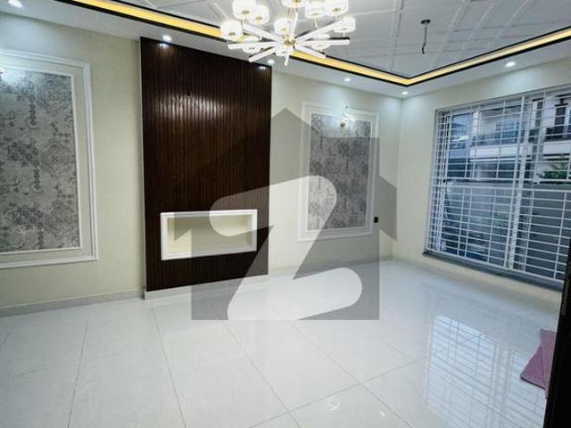 House for sale in Sialkot, Islamabad Capital Territory